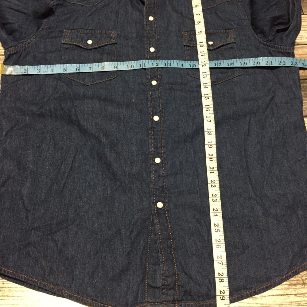 Amazon Essentials Regular Fit Pearl Snap Denim Sh… - image 2